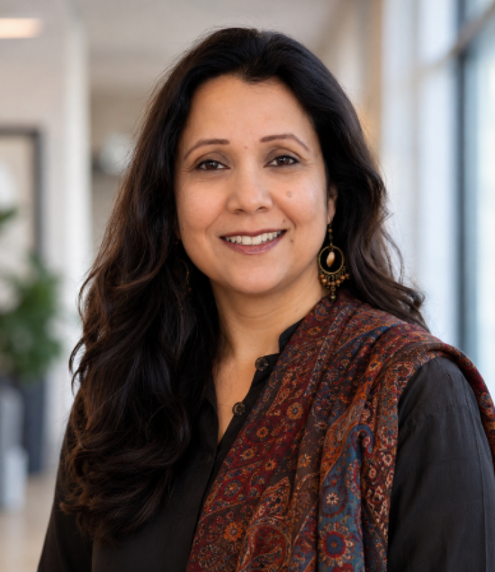 Ruchi Mendiratta Khanna